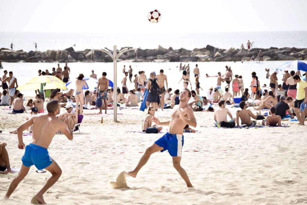 Israel-beach-sport